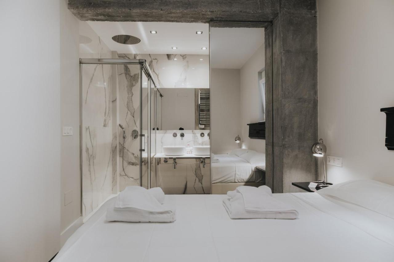 Six Apartments By Caleta Homes Málaga Kültér fotó