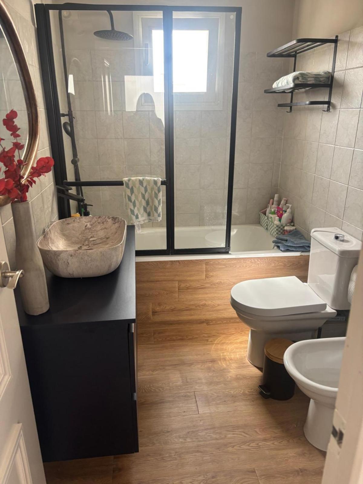 Six Apartments By Caleta Homes Málaga Kültér fotó